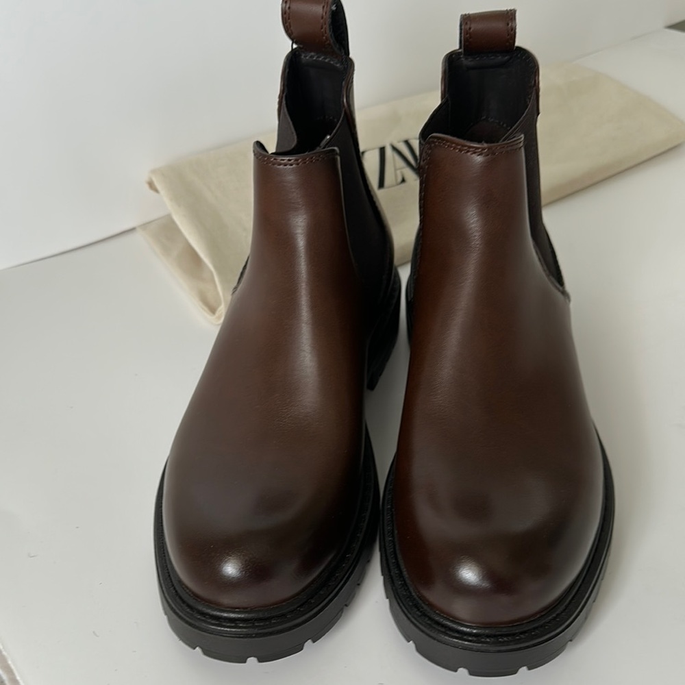 Zara Men's Dark Brown Chelsea Style Ankle Boots